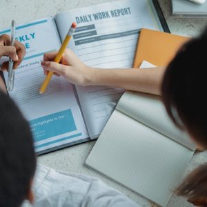 Article du cercle des auteurs et autrices de l’A.c.o.P. – Sophie Duquette : Les remises en question professionnelles